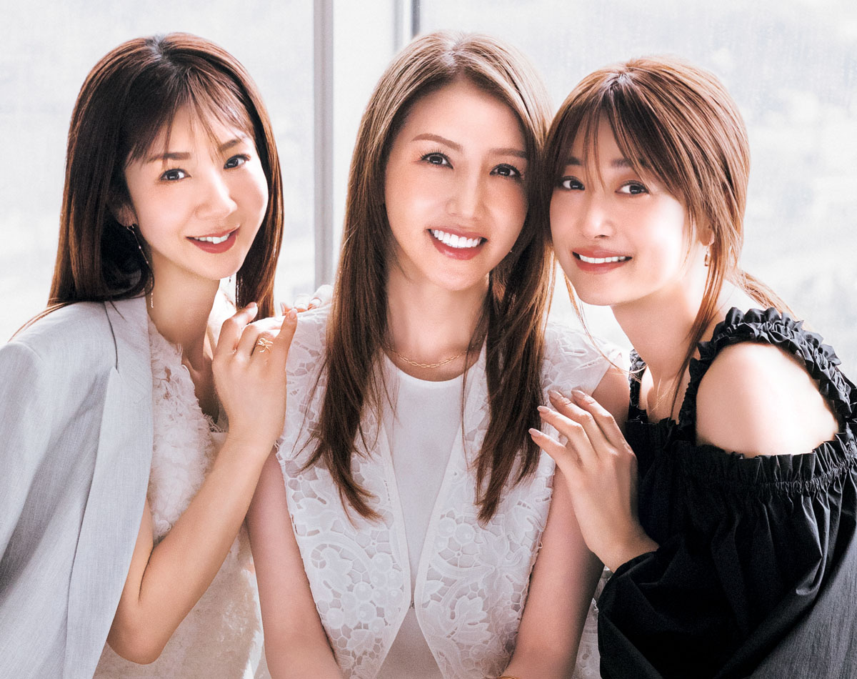【美香さん・ヨンアさん・ほしのあきさん】愛用ポーチの中身”老けずにキレイの秘密”大公開！
