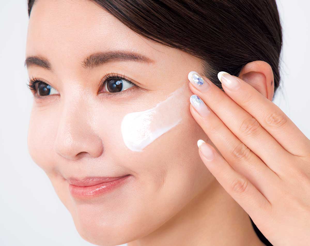 【厚肌さん】クリームは逆効果？皮脂詰まりを防ぐ「夏の正解」保湿術