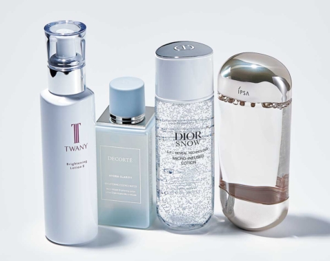 化粧水は投資する意味ある？博士が教える40代のくすみを払う『高機能美白』最新技術の正解