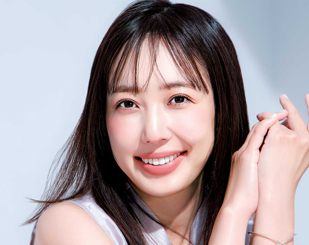 川崎希さんが実践！はじめましてが増える春の大人ピュア感ピンクメイク