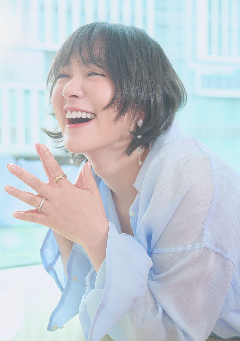 【貫地谷しほりさん インタビュー＃2】「ファンデ厚塗りは若い子だけの特権！」40代の今、たどり着いたこだわりの美容法
