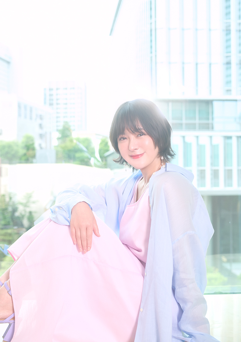 【貫地谷しほりさん】40歳になった今も変わらないキュートな魅力にうっとり【美ST限定画像】