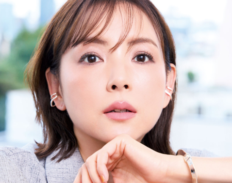 アイメイクがドロドロ“お岩さん”になってない？一日中落ちないプロ直伝「仕込みパウダー」