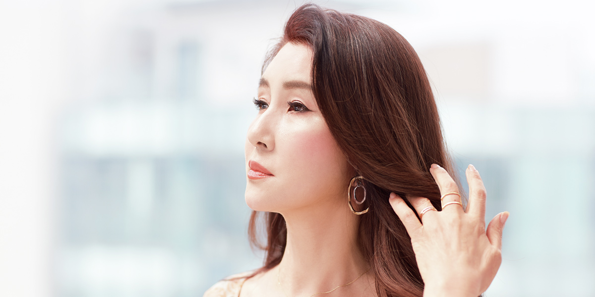 秋吉久美子