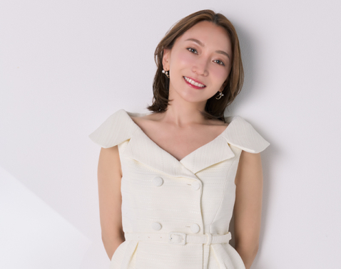 加藤綾菜さん、介護も仕事も真正面から取り組む強さに励まされて【特別画像集】