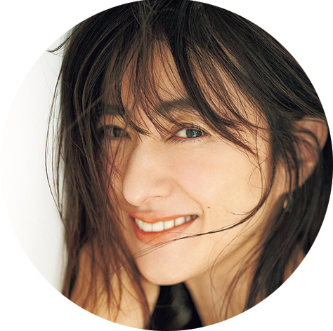 <small>モデル</small> <br />前田ゆか<small>さん</small>