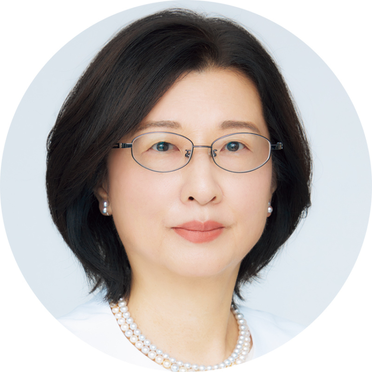 <small>美ST編集</small> <br />石原晶子