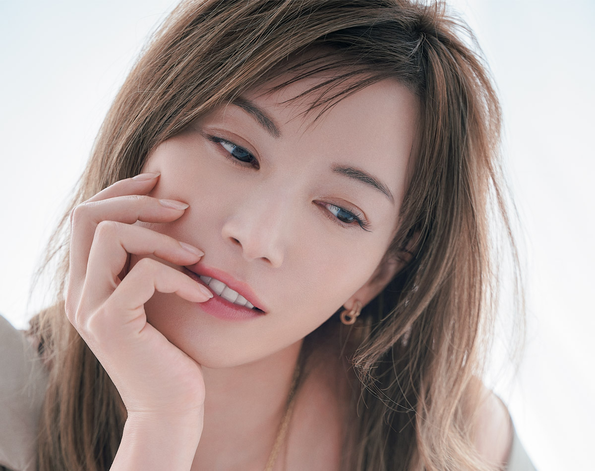 加藤あいさんが語る40代の生き方！ポジティブになれる「美しさの決め手」は…