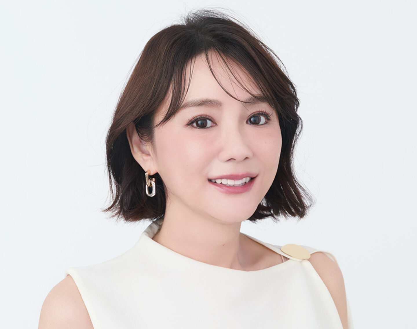 モデルから放送作家、そして50歳を前に美容家へ。勝木友香さんが「新しい道」を選んだ理由